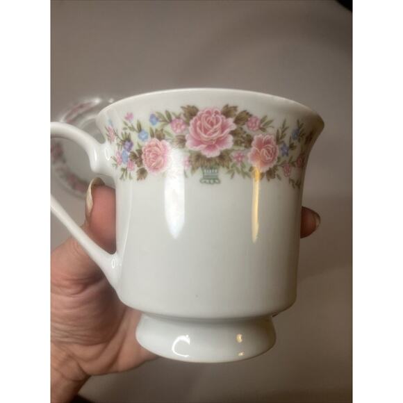 Pink Flower Rose Tea Cup And Saucer Granny Core See Pics Vintage - Picture 4 of 7